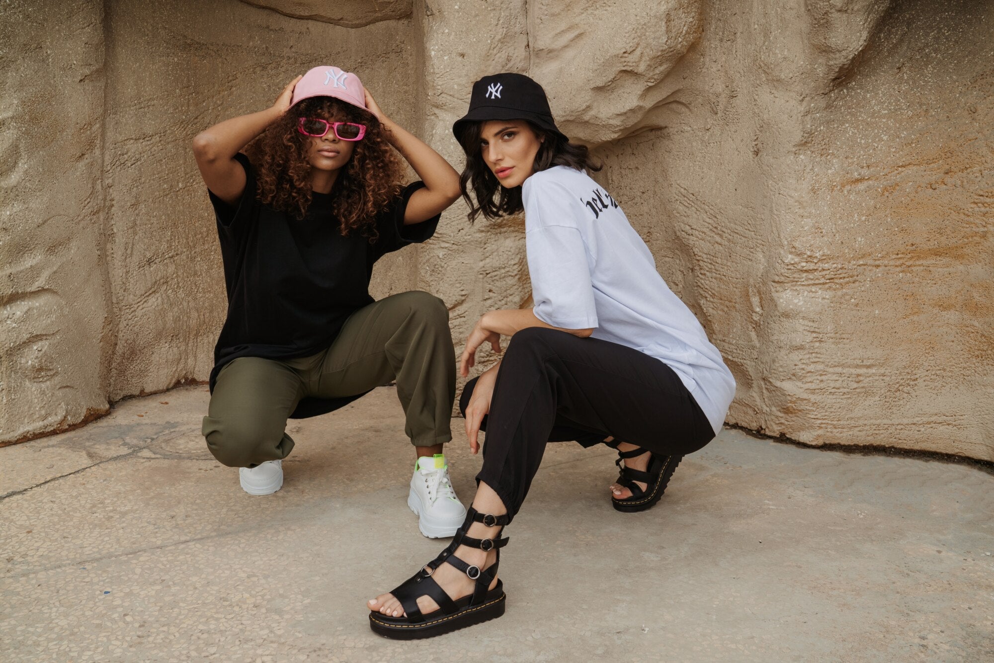 Bucket Hat - Black-thumbmail-2