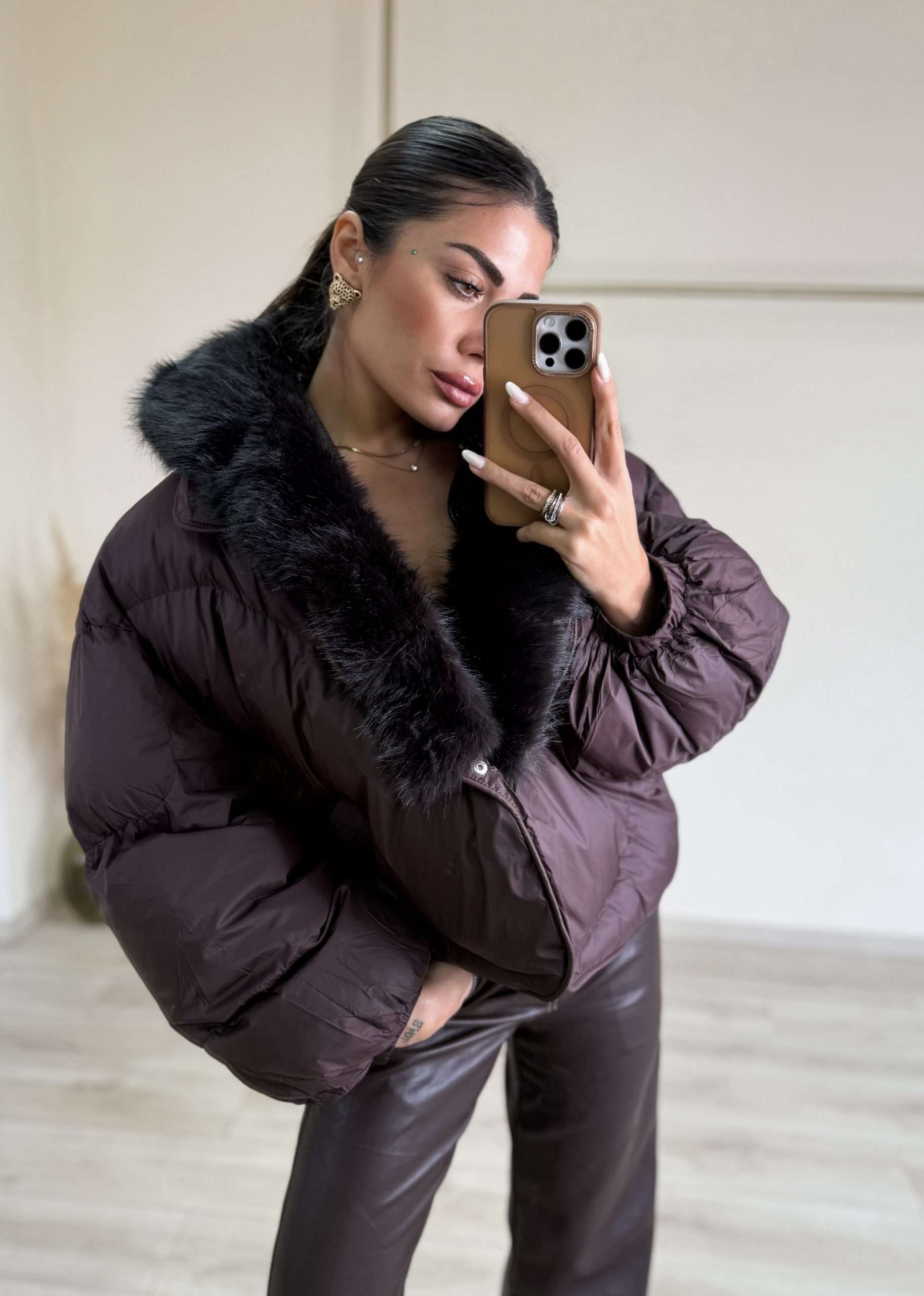 Erika Bomber-thumbmail-2