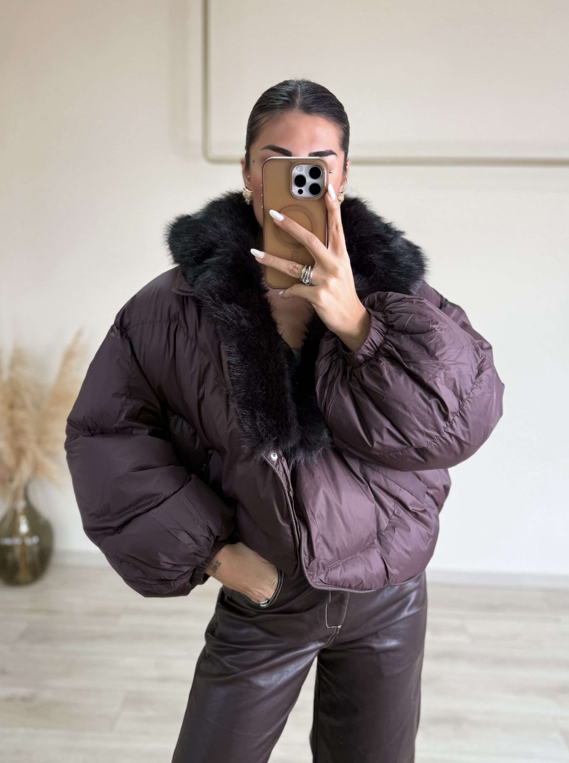Erika Bomber-thumbmail-3