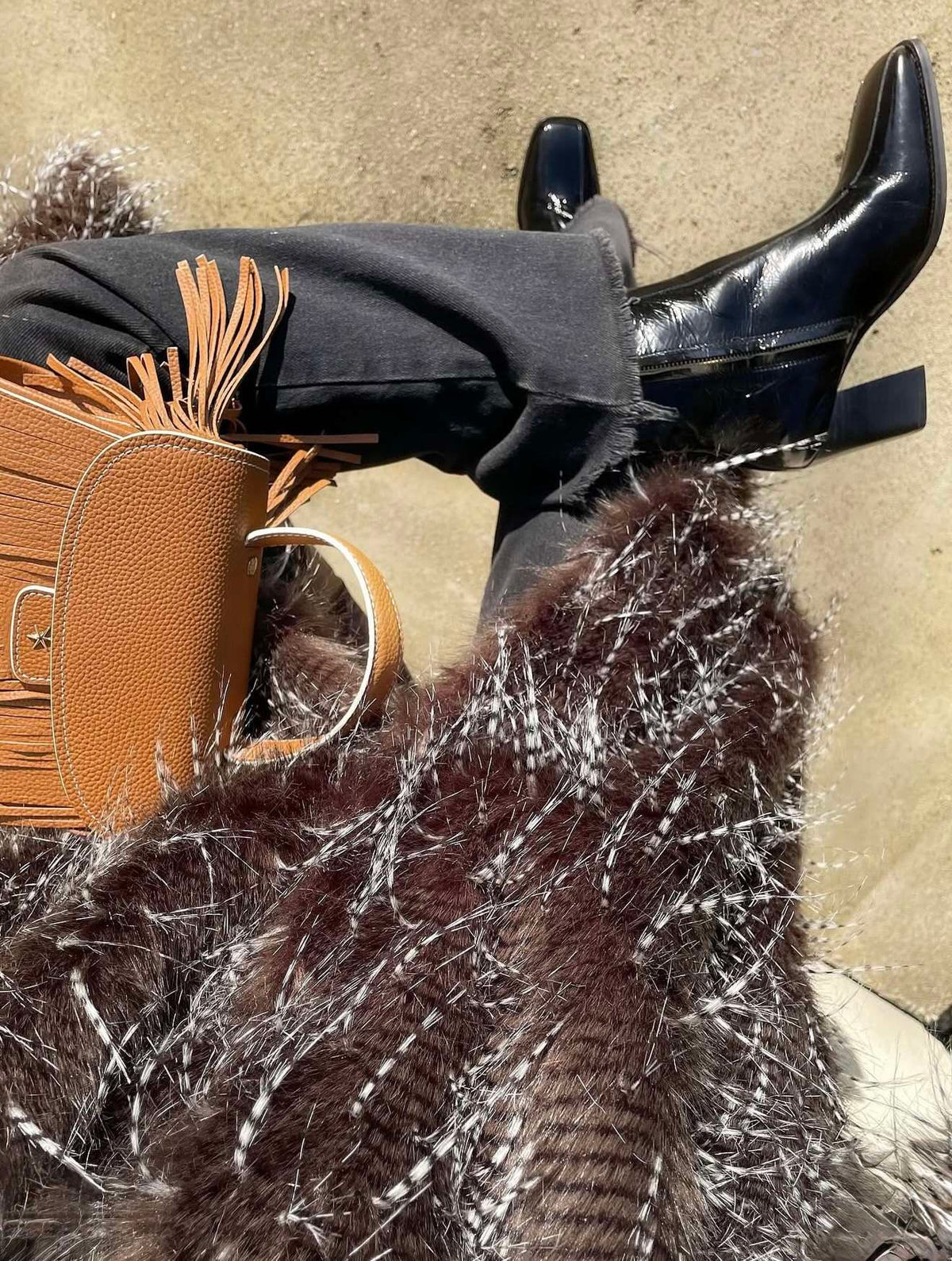 Elona Fur-thumbmail-2