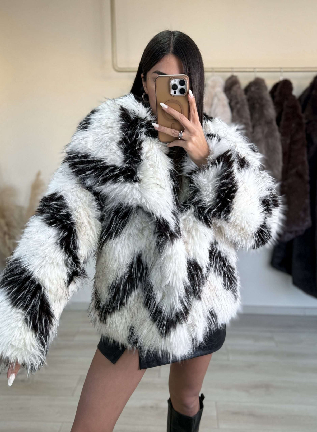 Lissimo Fur-thumbmail-6