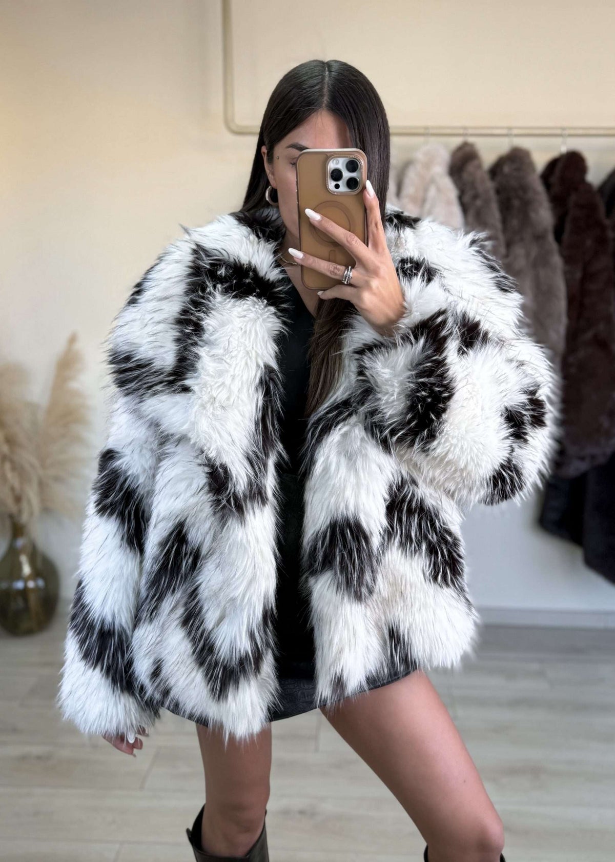 Lissimo Fur-thumbmail-7