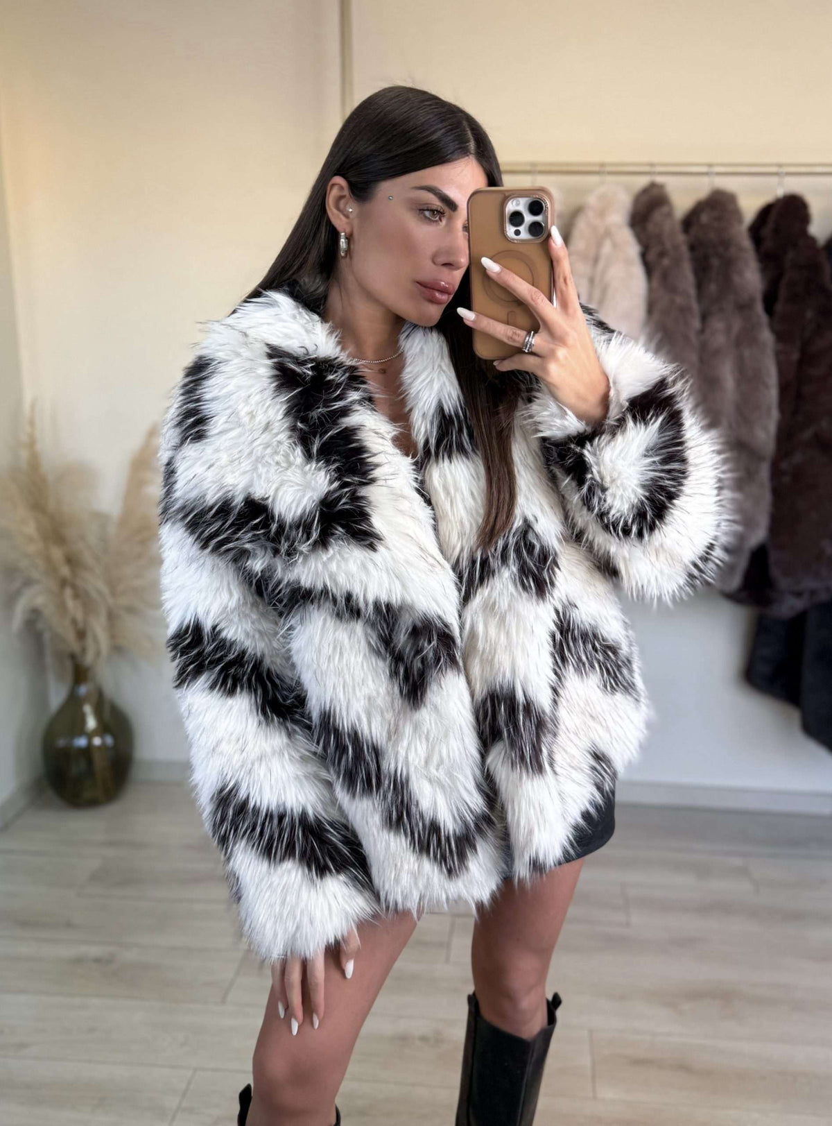 Lissimo Fur-thumbmail-1