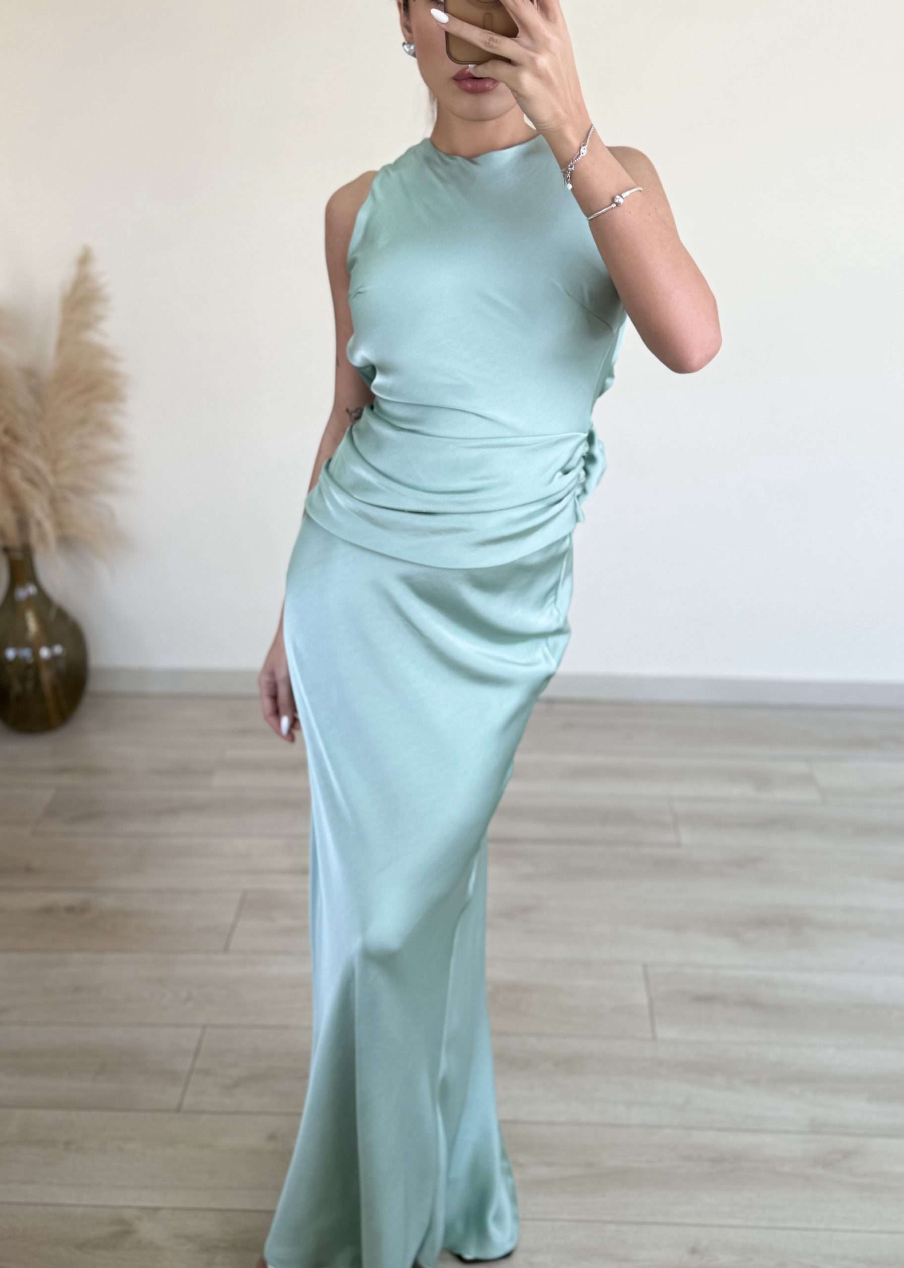Ellia Dress - Φυστικί-thumbmail-2